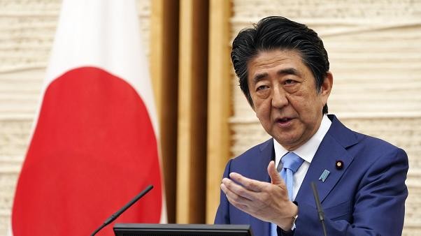 Shinzo Abe: Japan's PM resigns for health reasons