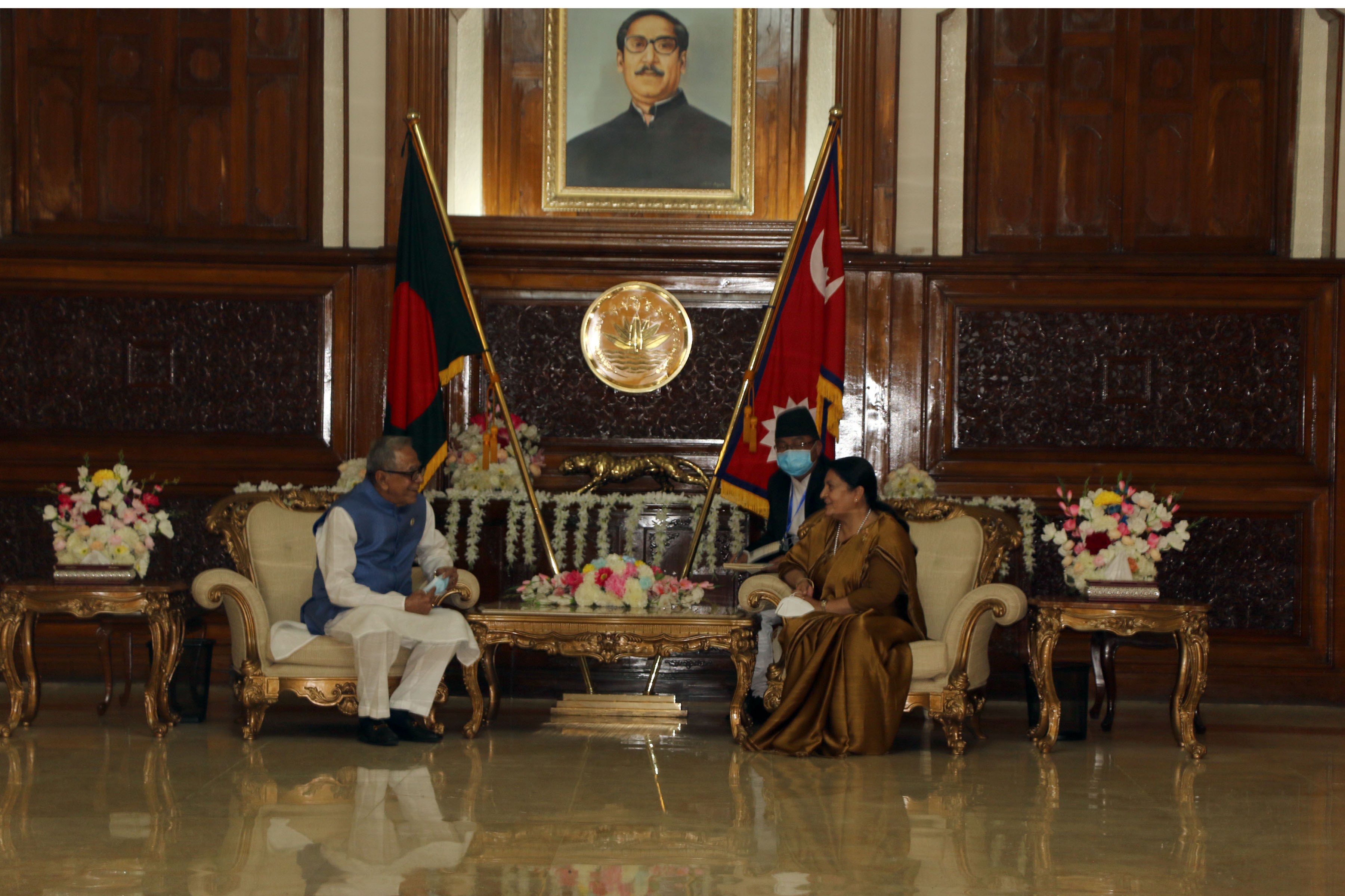 President Bhandari, Bangladeshi counterpart Hamid meet