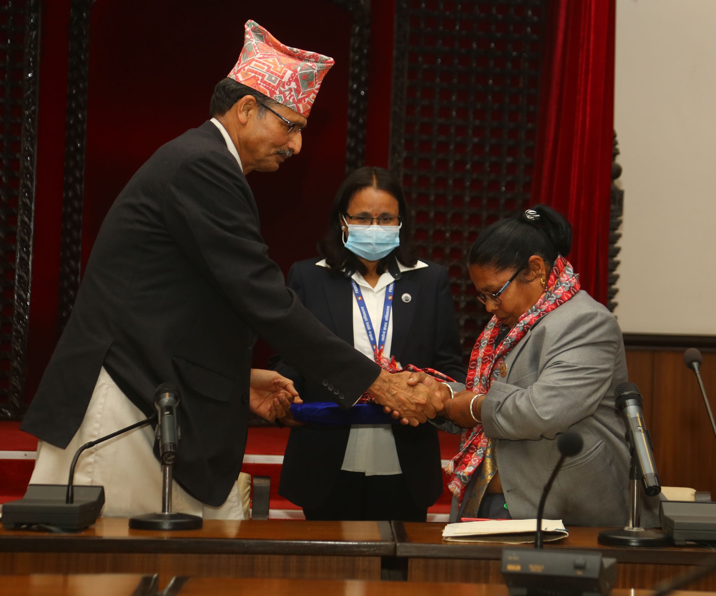 Speaker administers oath to HoR member Janaki Devi