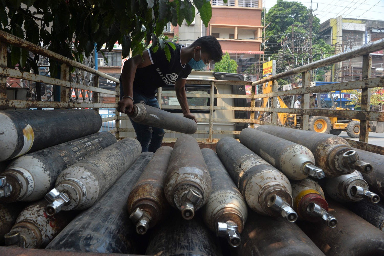 Health Ministry requests not to sell, distribute oxygen gas cylinders without its recommendation