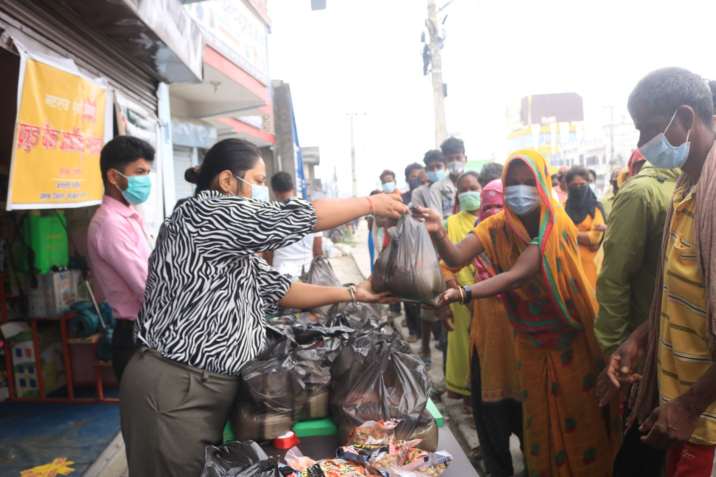 फुड बैंक सञ्चालन