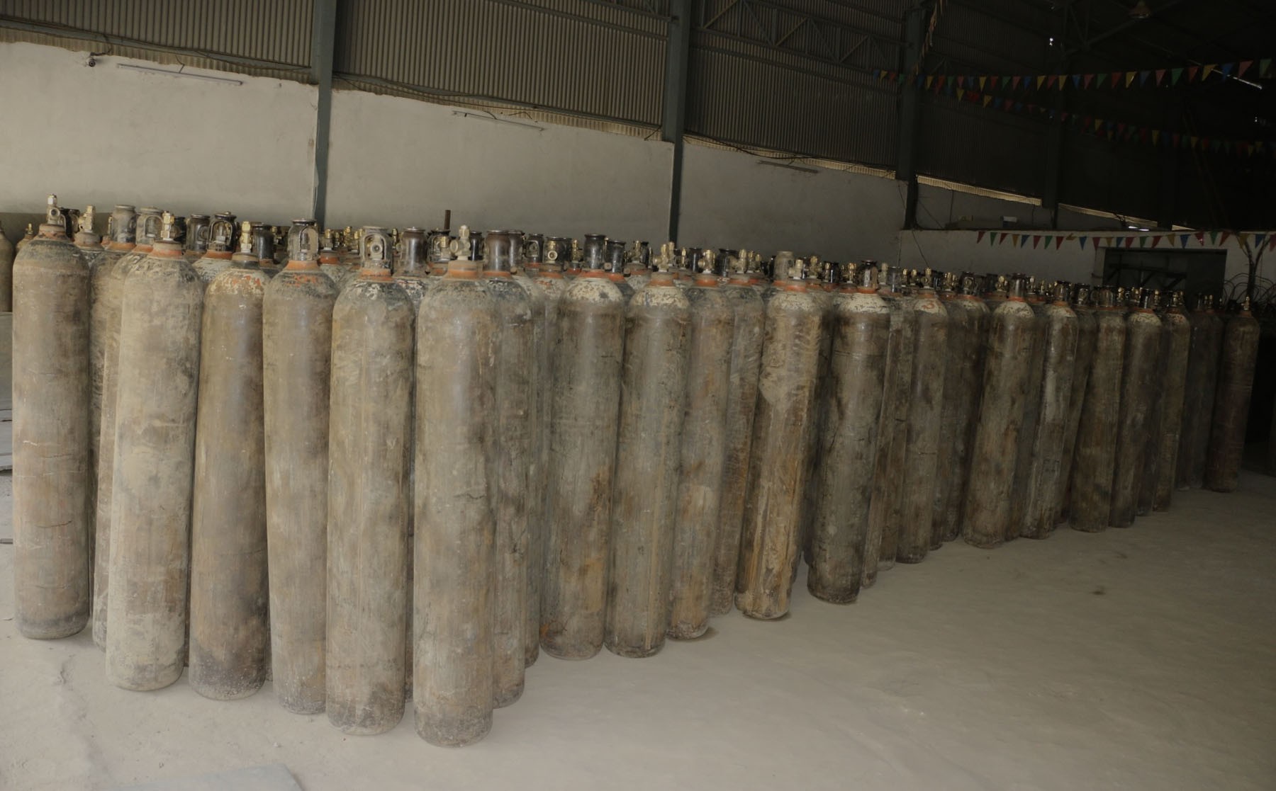 Ministry requests for returning empty oxygen cylinders