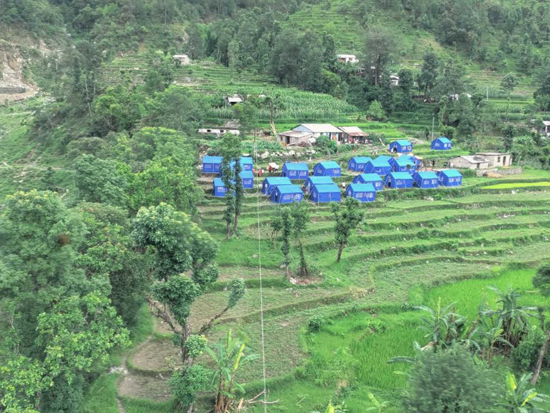 बाढीबाट विस्थापितको लागी अस्थायी बासस्थानको व्यवस्था