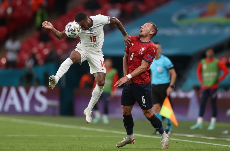 Euro 2020: England get the job done with 1-0 win over Czechs