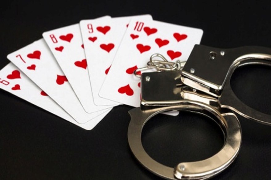 Police have arrested 11 gamblers