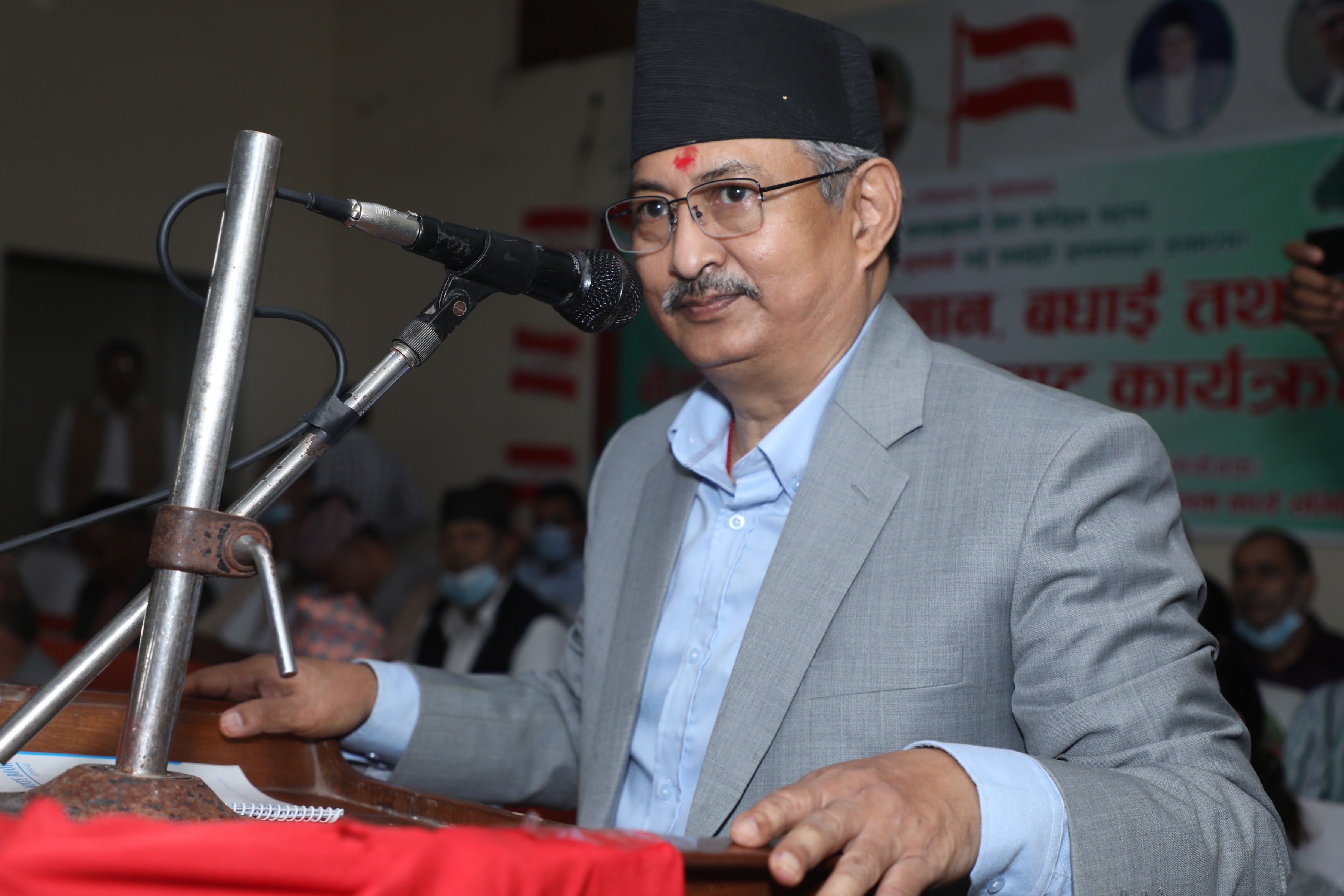 अलपत्र पर्यटकको उद्धार गर्न गृहमन्त्रीको निर्देशन