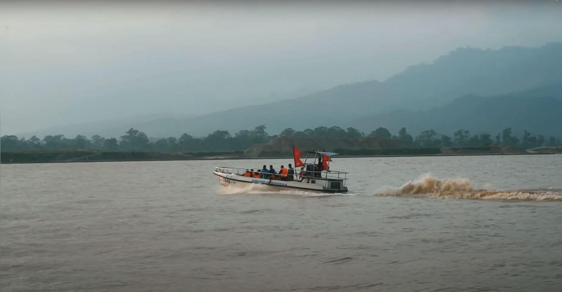 मानव निर्मित भरत तालमा आन्तरिक पर्यटकको चाप