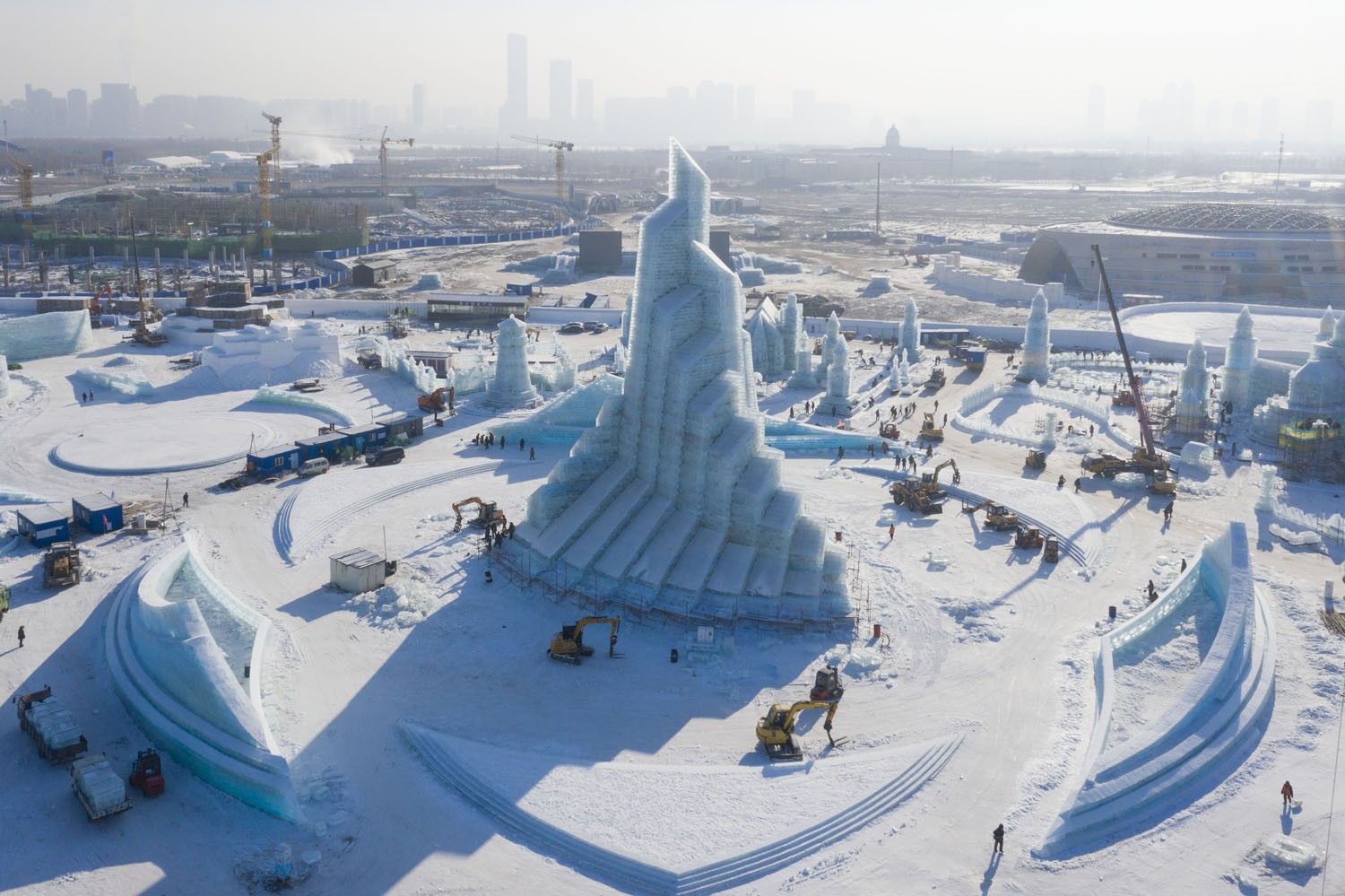 Construction site of Harbin Ice-Snow World in NE China