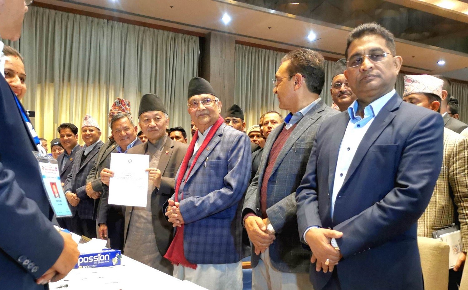 एमालेबाट राष्ट्रपतिमा नेम्वाङको उम्मेदवारी